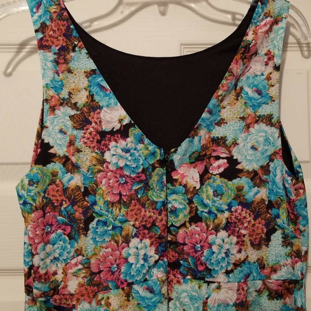 Forever 21 dress - Picture 3 of 4